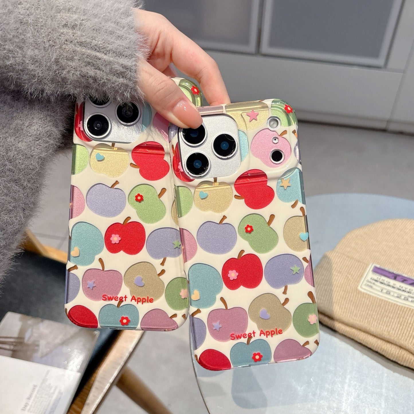 Electroplated Flower Phone Case – Shimmer Bloom Design — product photo