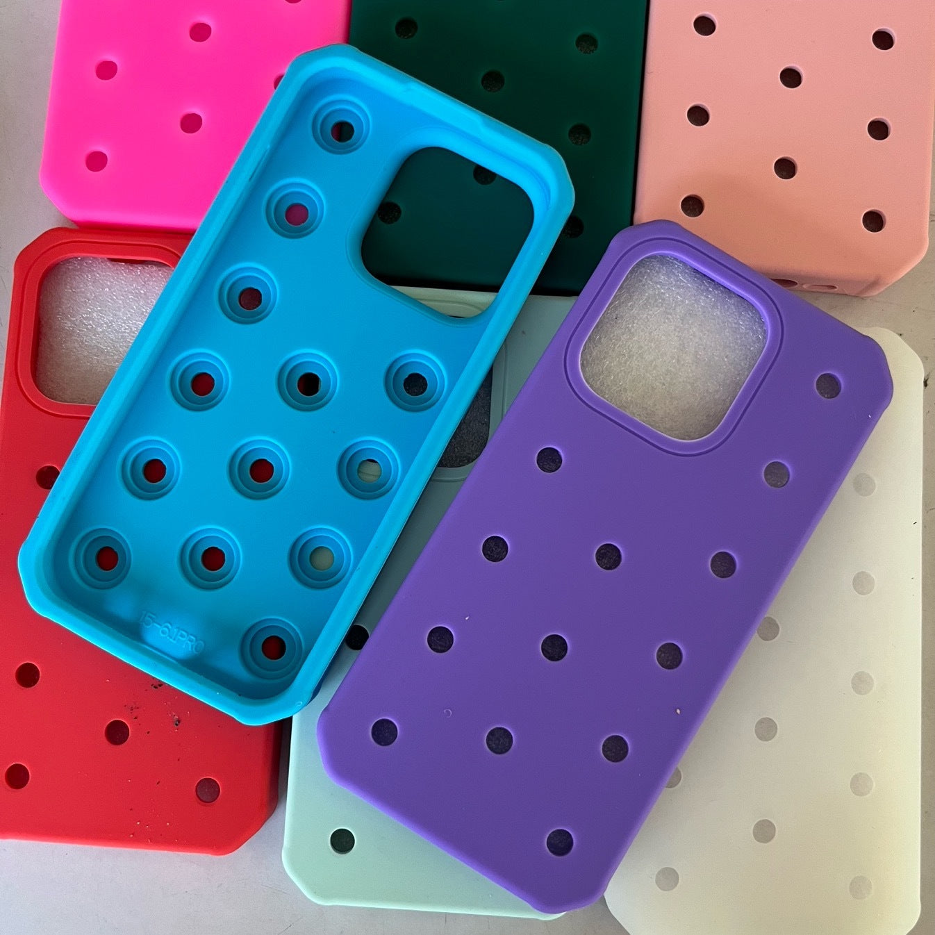 Shoelace Buckle Silicone Phone Case – Lace-Up Style Grip — product photo