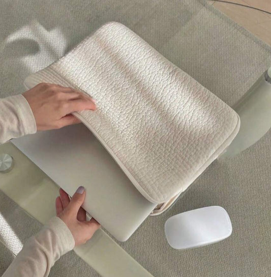 Clean White 11-Inch Laptop Bag – Everyday Carry — product photo