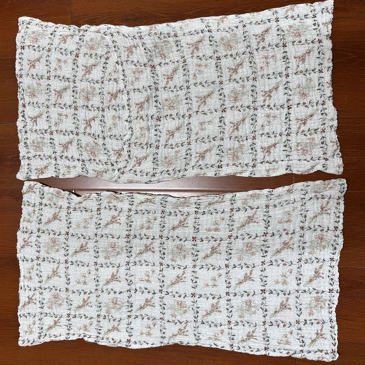 Printed Muslin Pillowcase - Soft Everyday Bedding Refresh — product photo